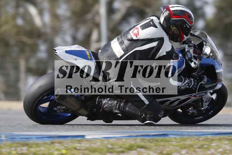 /Archiv-2024/02 29.01.-02.02.2024 Moto Center Thun Jerez/Gruppe blau-blue/backside